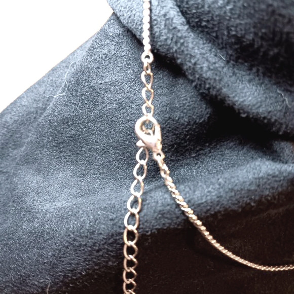 Costume Jewelry 18" Necklace White Clear Floral - Picture 6 of 11